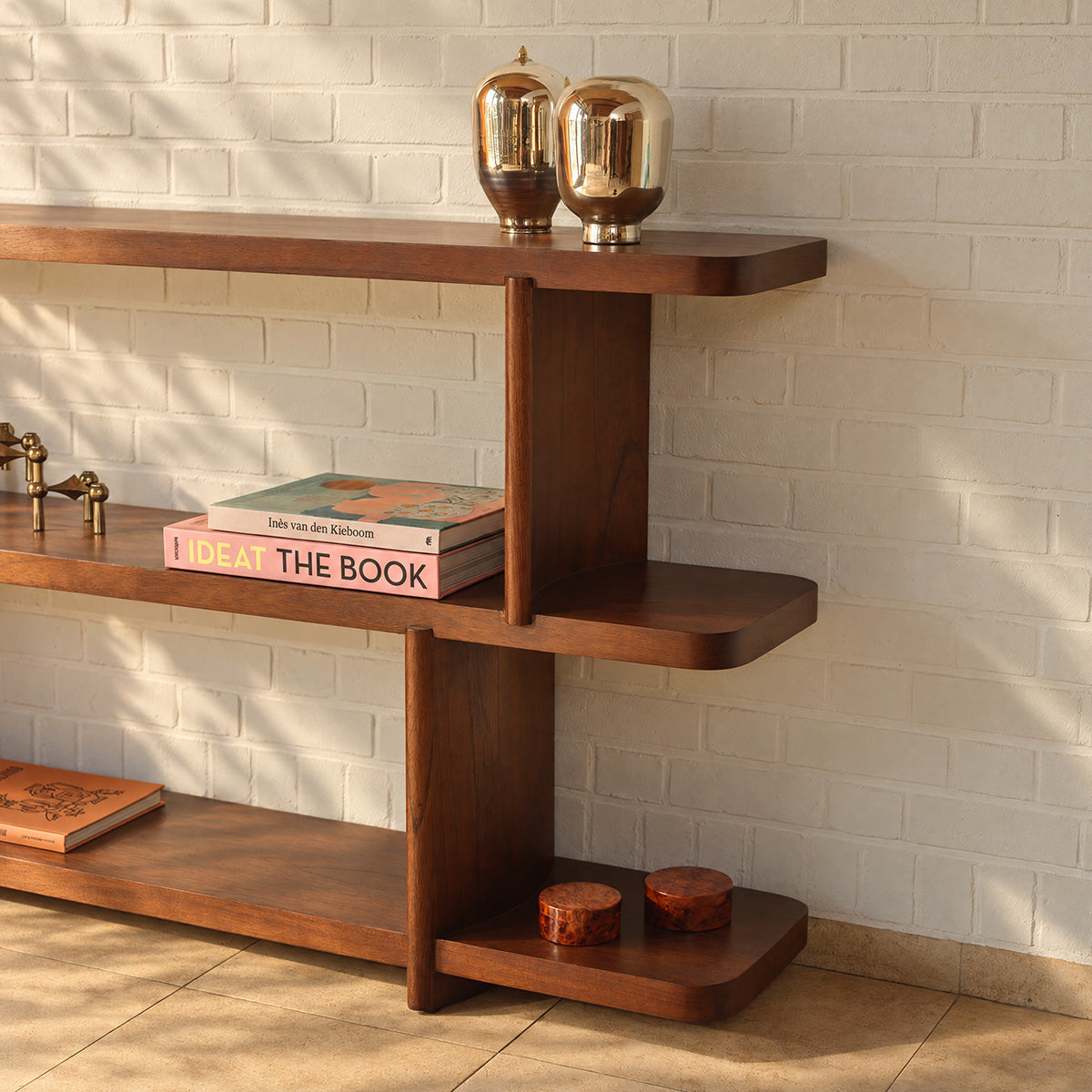 CON0006-etagere_basse_en_mindi_marron_160_cm-04.jpg