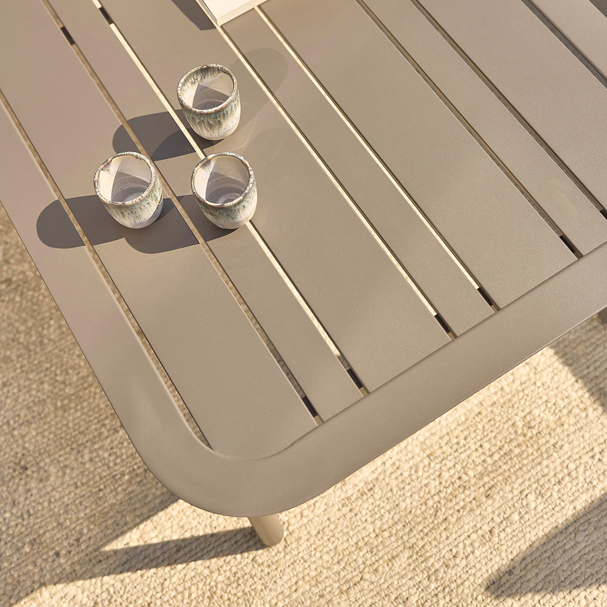SDJ0007-salon_de_jardin_bas_en_aluminium-09.jpg