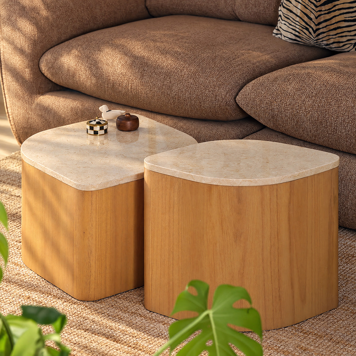 TBB0012-table_basse_en_mindi_massif_naturel_et_marbre_565_cm-04.jpg