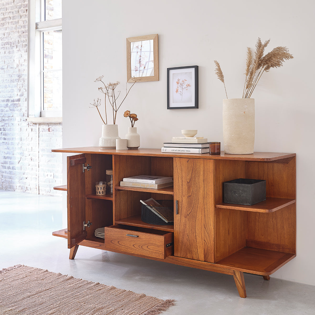 CELESTE - Buffet en mindi massif 180 cm