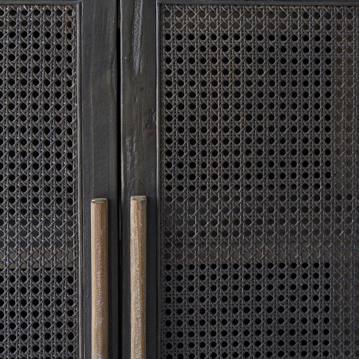 JUNKO - Armoire en bois recyclé massif