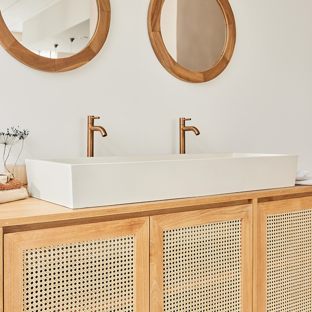 OLIA - Vasque en béton beige 100 x 37 cm