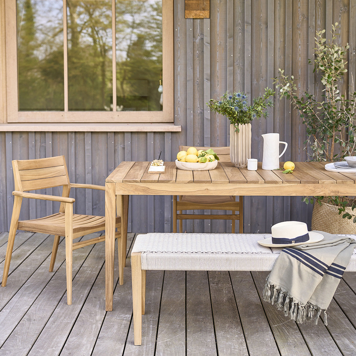 APRIL - Fauteuil de jardin en teck massif