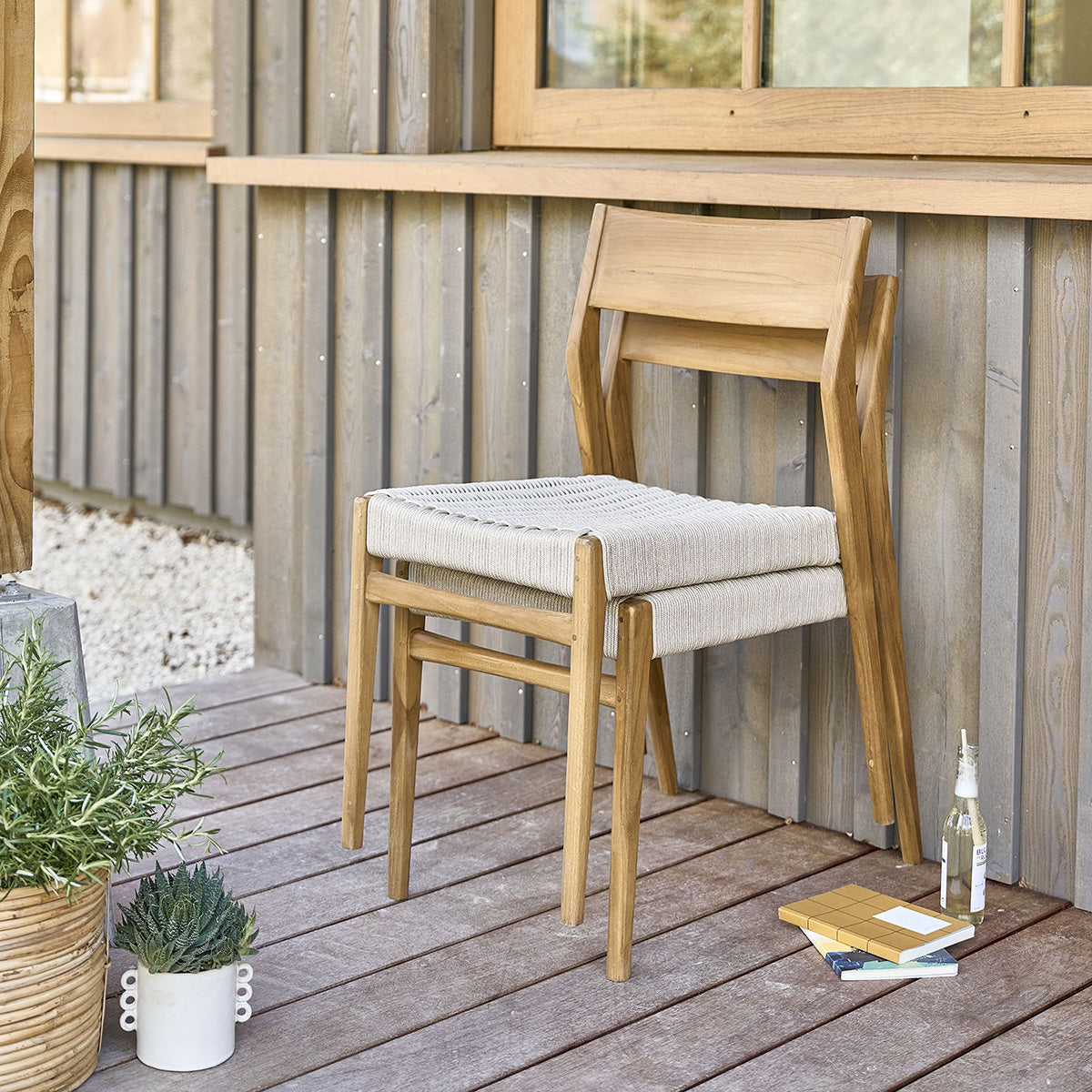 LIVIE - Salon de jardin en teck massif et cordage beige 8 pers.