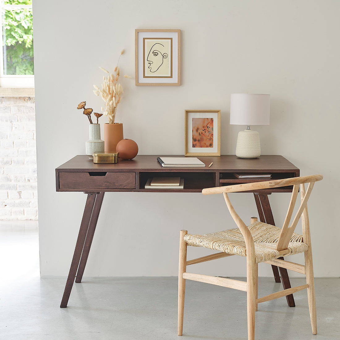 BRUNE - Bureau en manguier massif 120 cm