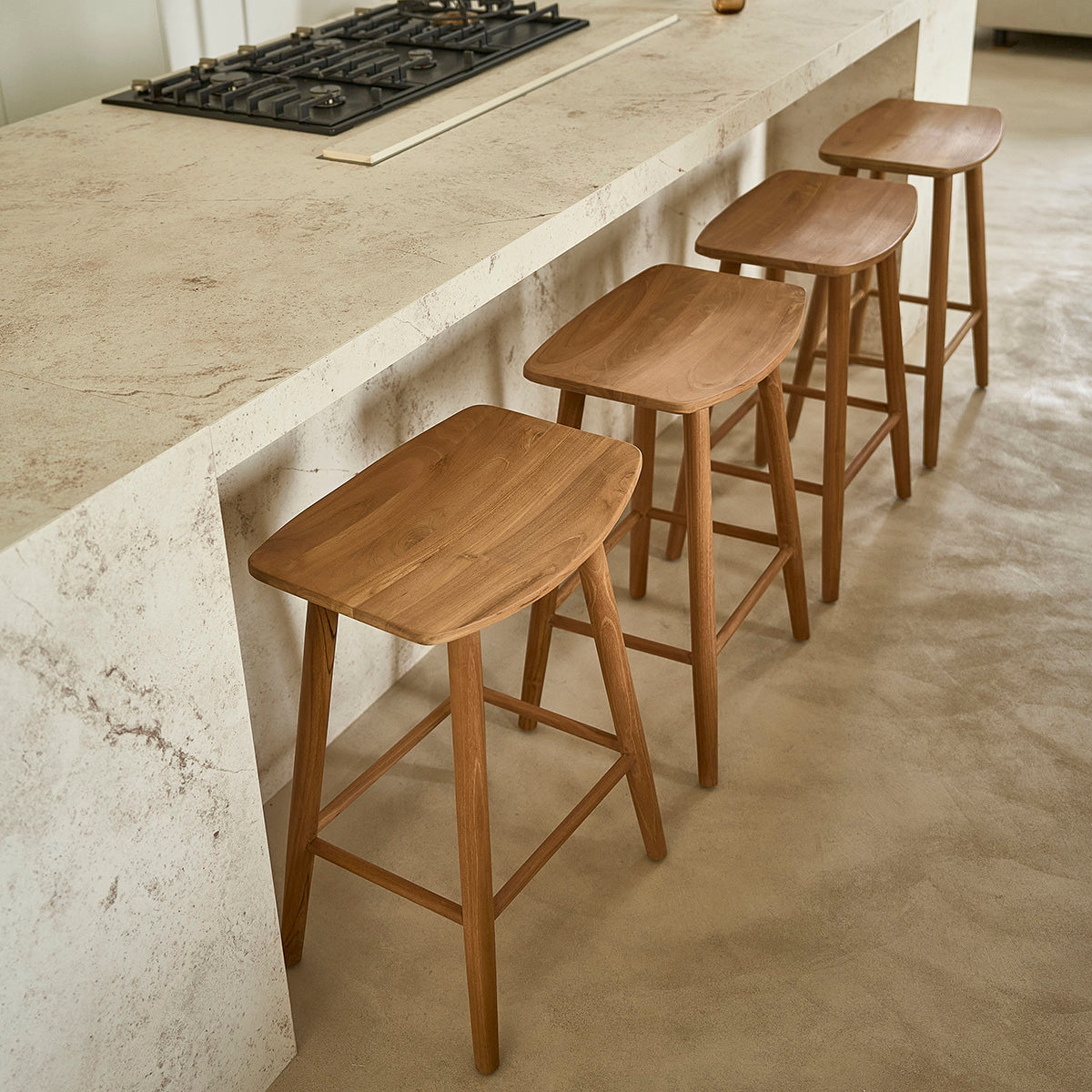 AMBRE - Lot de 2 tabourets de bar en teck massif 65 cm