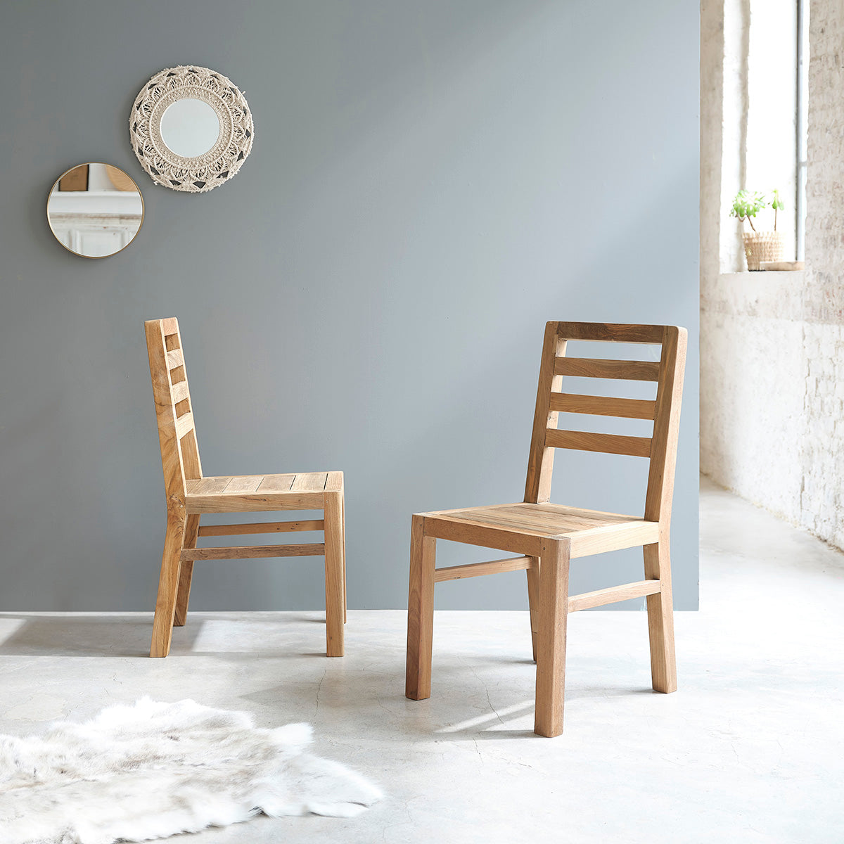 CARGO - Chaise en teck massif recyclé