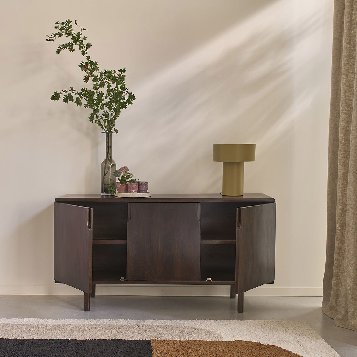 LAZARE - Buffet en manguier massif 150 cm