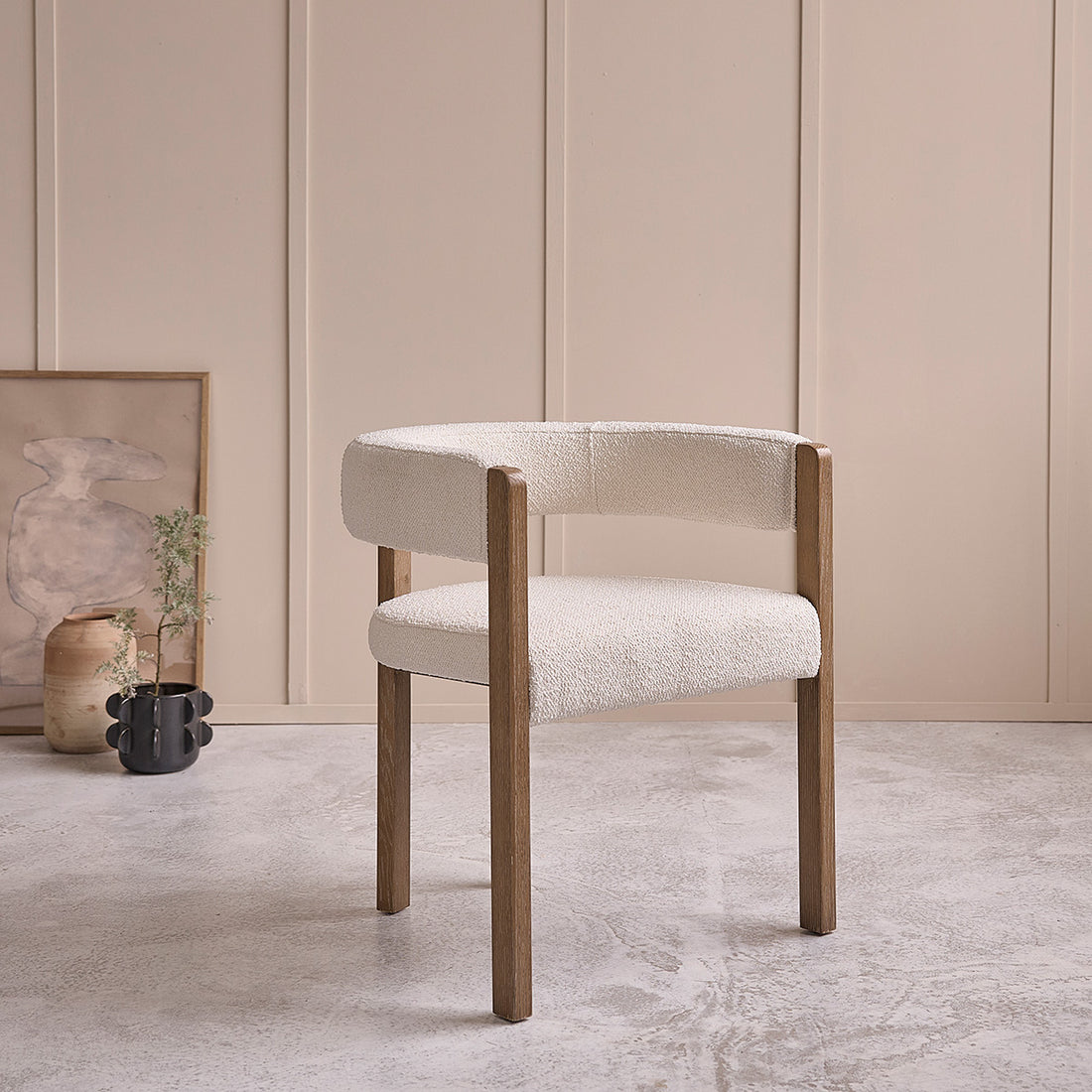 CLÉA - Chaise en chêne et tissu bouclette écrue