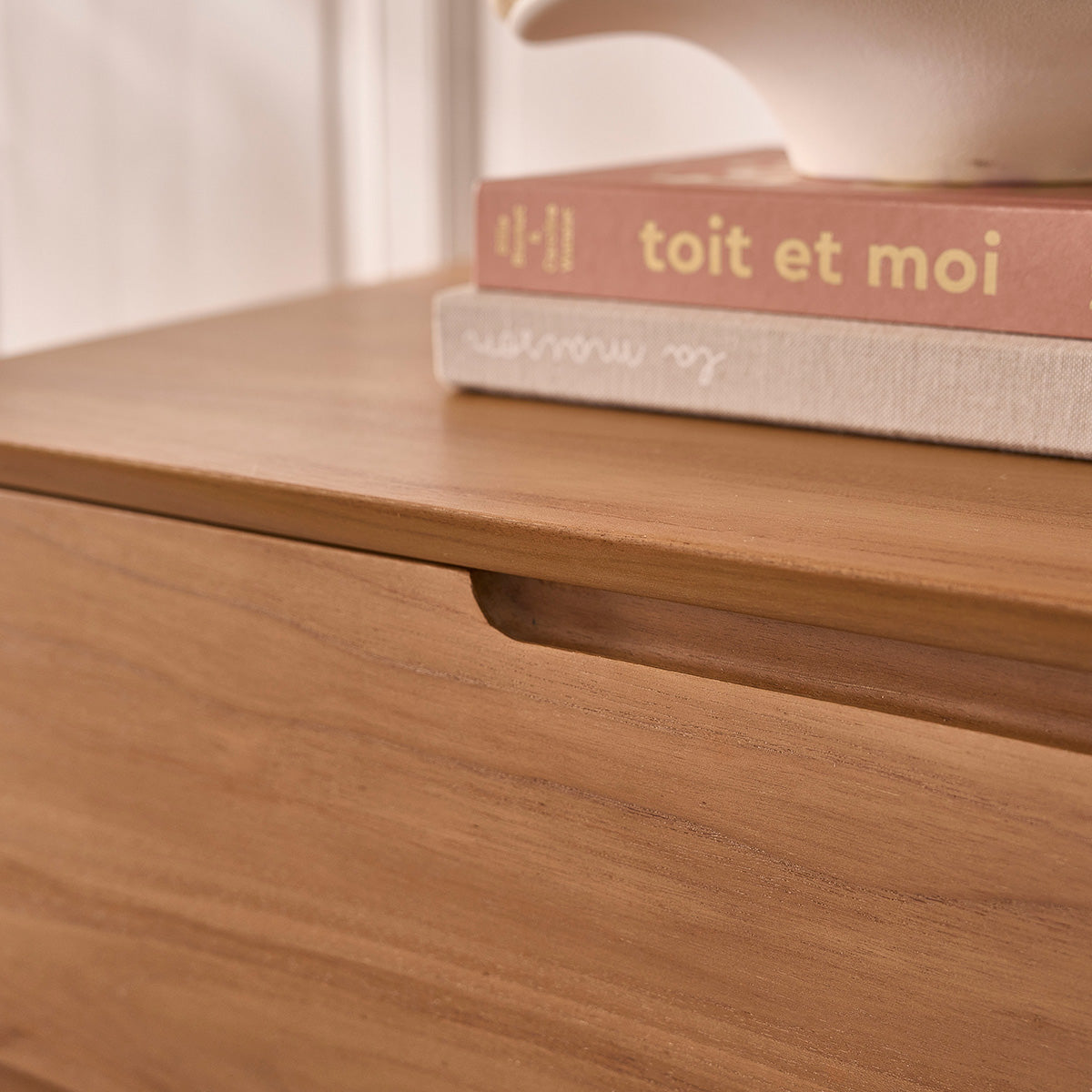 GUSTAVE - Commode en teck massif 110 cm