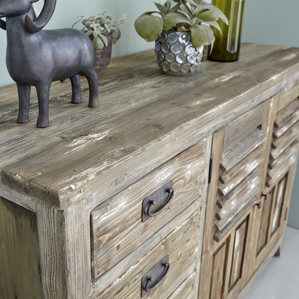 VICTOR - Commode en pin massif recyclé 140 cm
