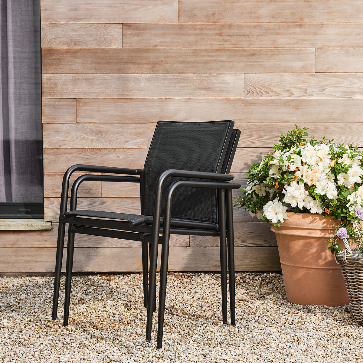 BASALT - Fauteuil de jardin en aluminium et textilène noir mat (lot de 2)