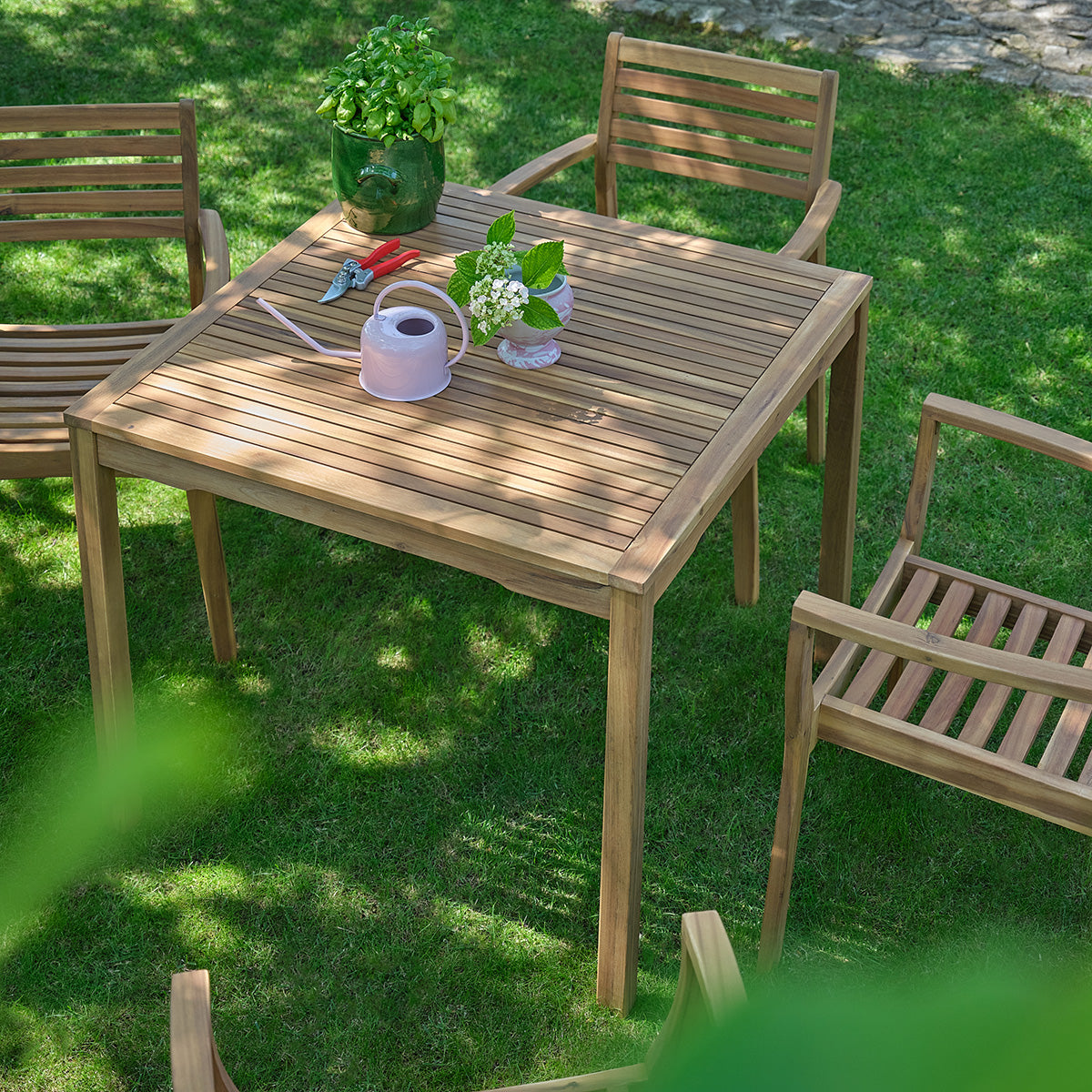 MILOS - Fauteuil de jardin en acacia massif huilé (lot de 4)