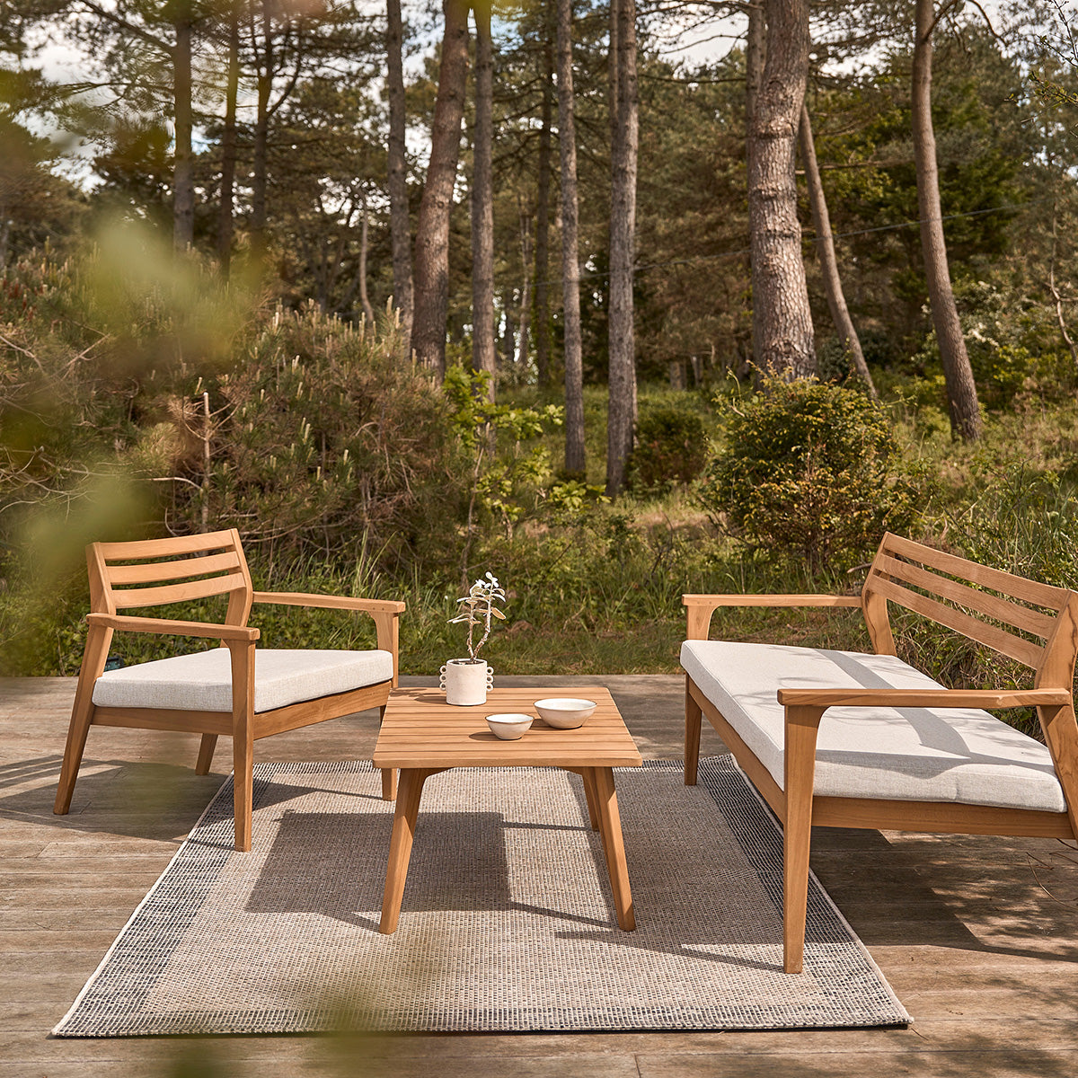 BARI - Salon de jardin bas en teck massif