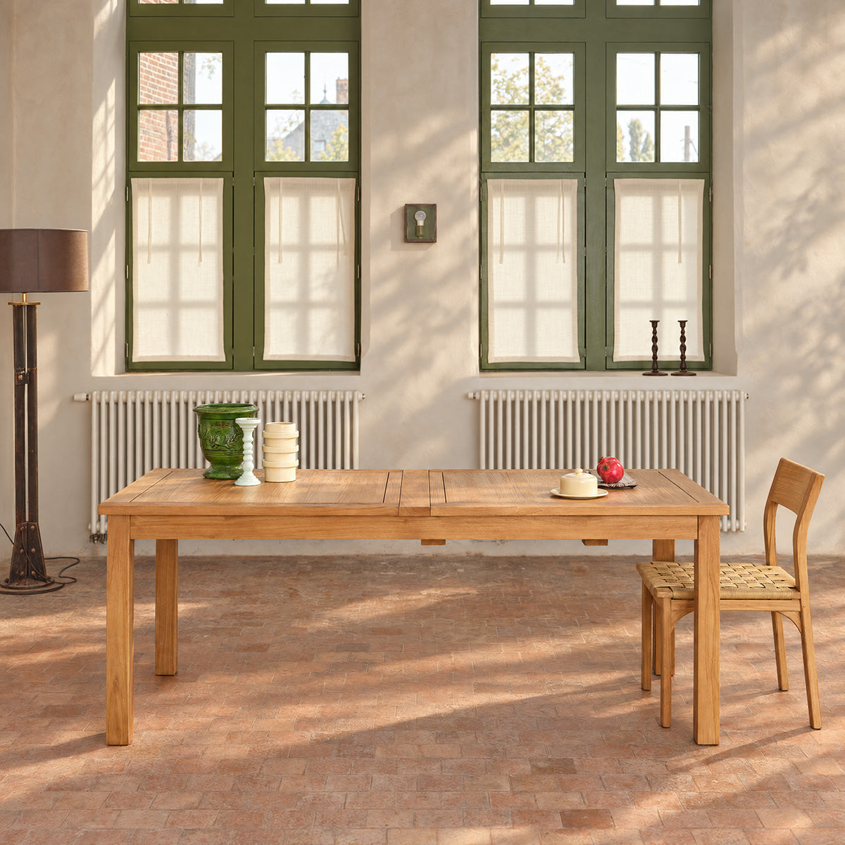 TAB0010-table_en_teck_massif_extensible_10_pers-03.jpg